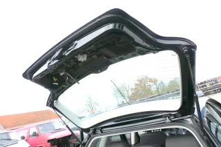VW Polo 9N3 9N Heckklappe Kofferraumklappe Klappe schwarz L041 - ohne Anbauteile - Bild 7