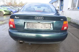 Audi A4 B5 Limousine Stoßstange hinten Heckstoßstange grün LZ6U biscaBj99 - Bild 1