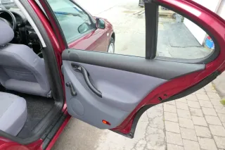 Leon 1M Toledo Türverkleidung Verkleidung Tür hinten rechts grau schwarz Griff - Bild 3