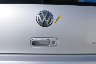 Polo 6N2 Heckklappe Klappe hinten Kofferraumklappe silber LA7W Scheibe - Bild 2