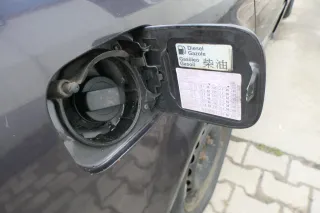 Audi A6 4B 4Z Tankdeckel Tankklappe Tank Deckel Klappe blau lila LZ4V - Bild 2