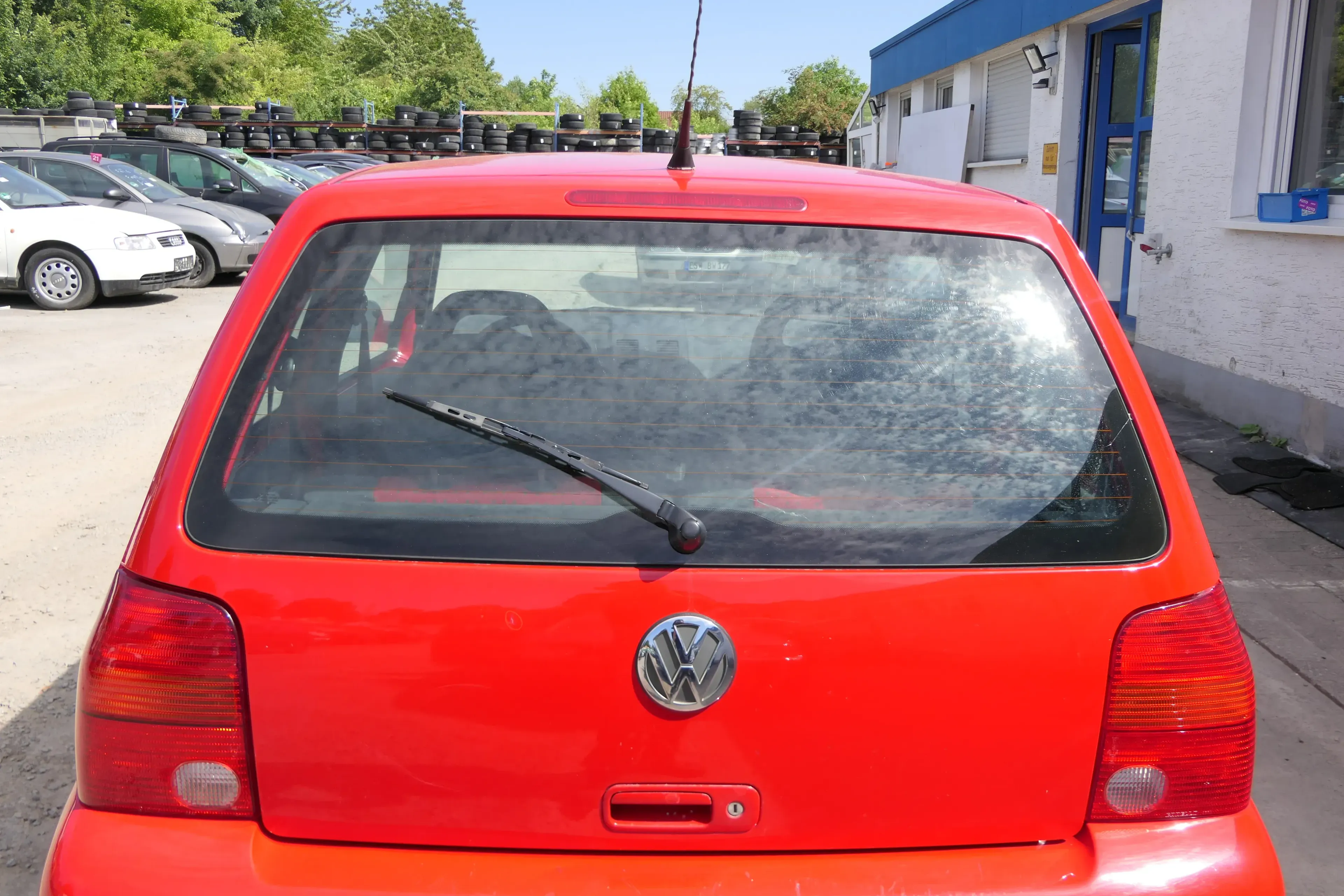 VW Lupo 6X Heckklappe Klappe Kofferraumklappe Scheibe rot LP3G - Bild 1