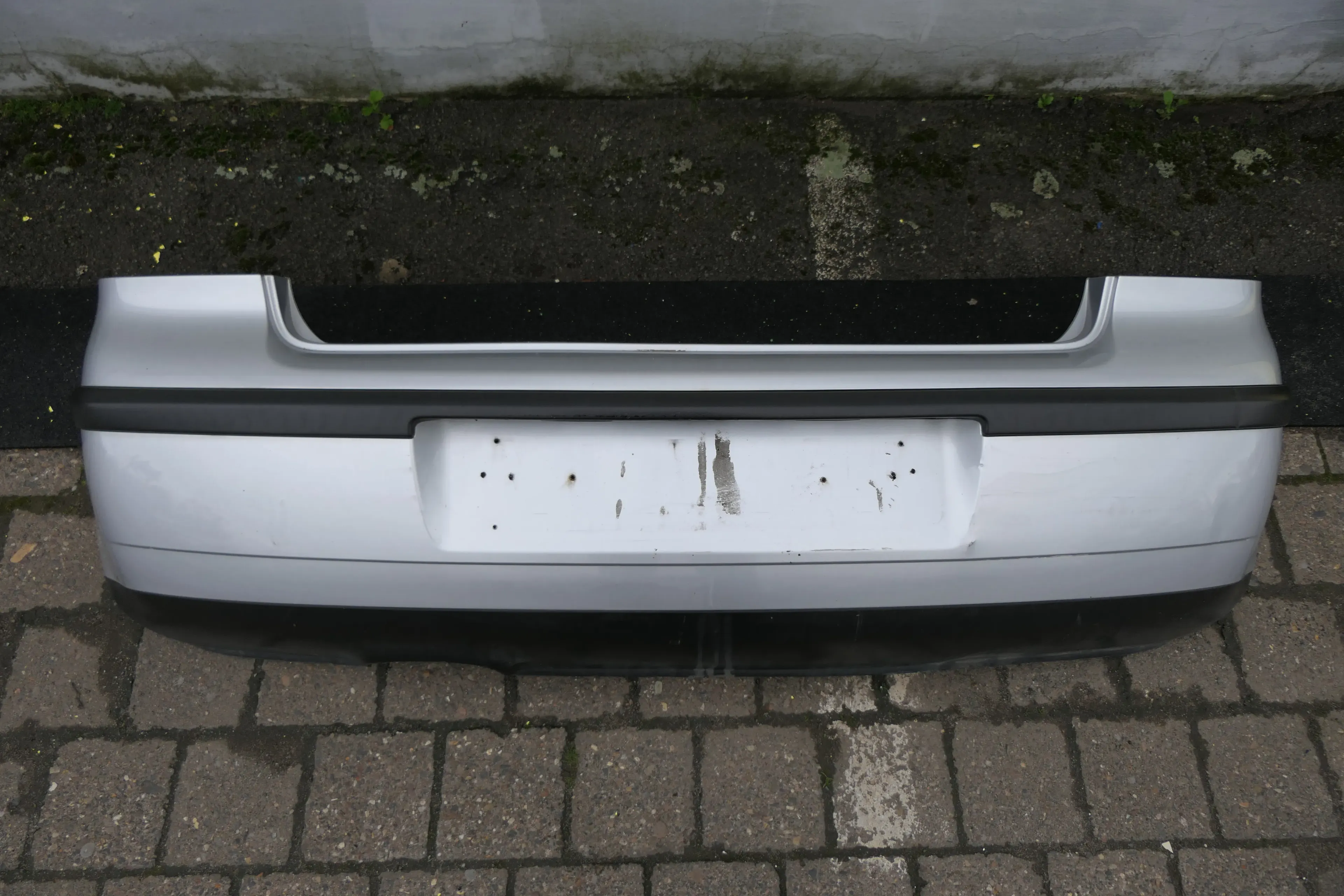VW Polo 9N 9N3 Stoßstange Heckstoßstange hinten silber LA7W - 99,99 - Bild 1