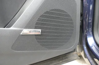 VW Tiguan 5N Türverkleidung Verkleidung Tür vorne+hinten Dynaudio schwarz - Bild 2