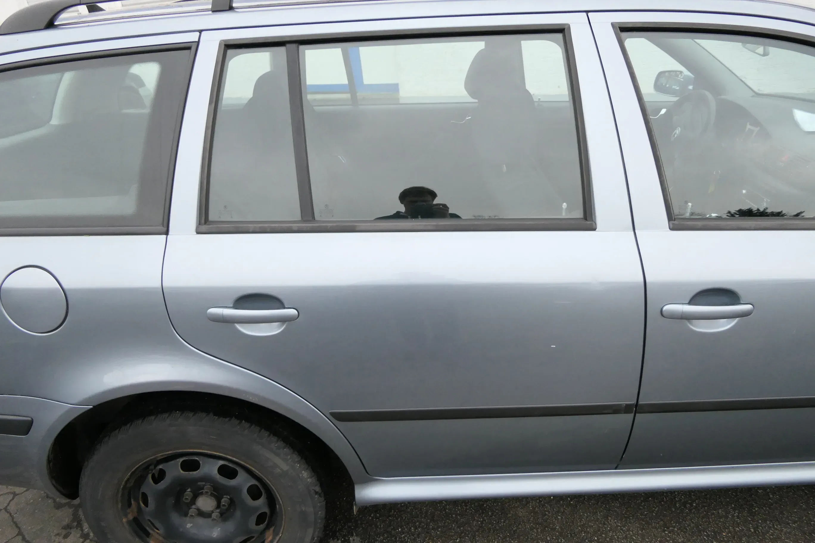 Skoda Octavia 1U5 Combi Kombi Variant Tür hinten rechts grau LF7U - Bild 1