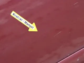 Audi A6 4B C5 Tür nur Türblatt vorne rechts Beifahrertür rot LZ3L - Dellen! - Bild 9