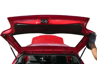 Polo 6N2 Heckklappe Klappe hinten Kofferraumklappe rot LP3G Scheibe ohneAnbautei - Bild 5