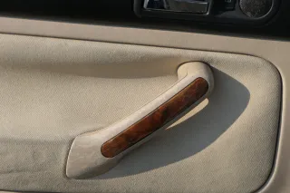 1x VW Golf 4 1J Kombi Türverkleidung Verkleidung Tür hinten links hellbeige besc - Bild 3