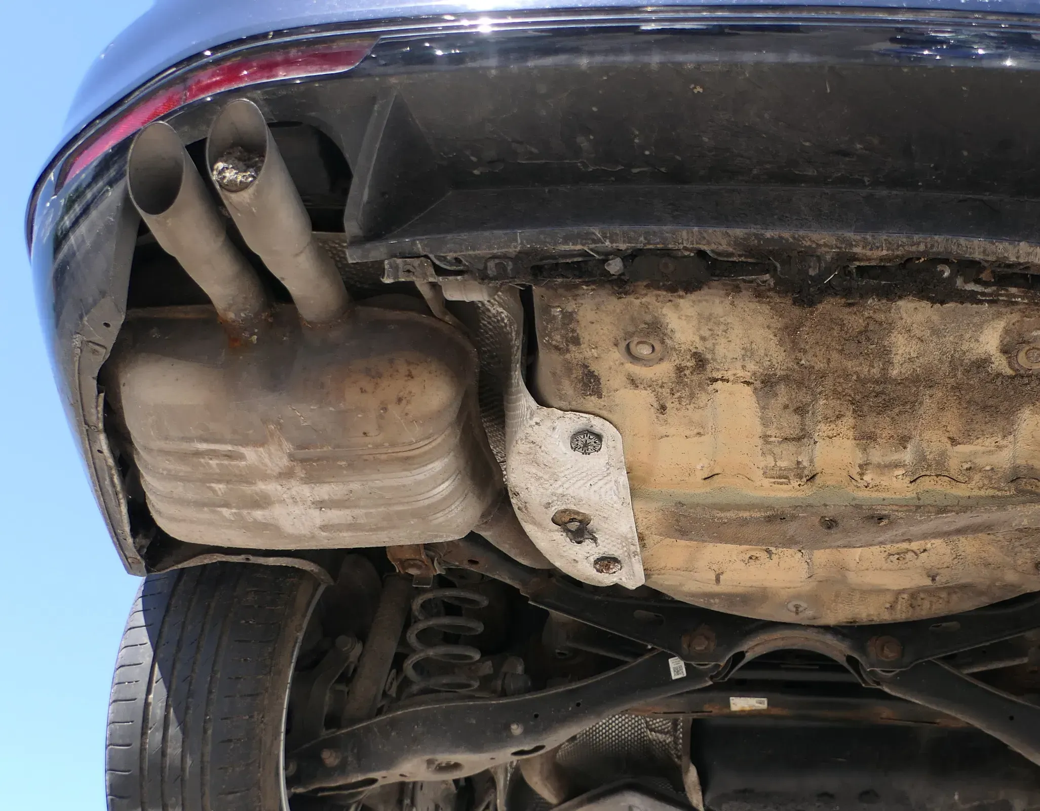 VW Passat 3C B8 3G Auspuff Endschalldämpfer 2,0 TDI DFCA + Rohr - Bild 1