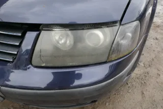 VW Passat 3B Stoßstange vorne Frontstoßstange Stoßfänger blau LN5Y + Grill - Bild 3