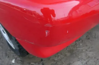 VW Polo 6N Stoßstange hinten 2-geteilte Heckstoßstange rot LP3G Stoßfänger - Bild 5