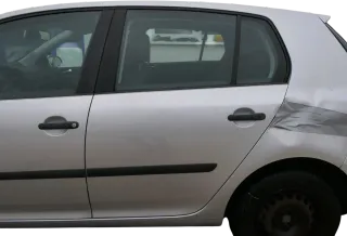 Golf 5 V 1K Tür Türrahmen hinten links 4/5-Türer grau silber LA7W -ohneAnbautei - Bild 1