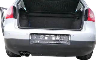 VW Golf 5 1K Limousine Stoßstange hinten Heckstoßstange silber LA7W PDC - Bild 1