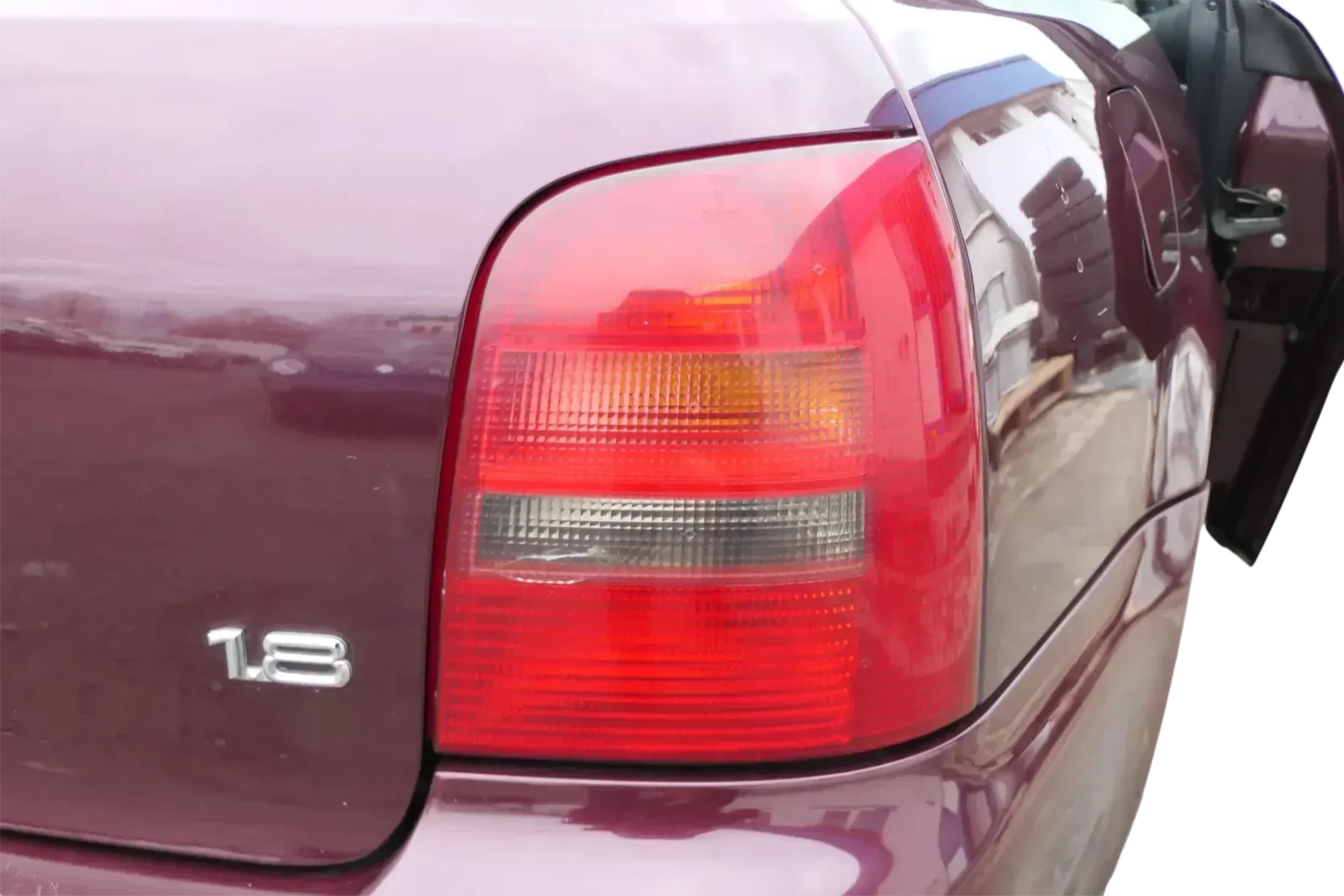 Audi A4 B5 Kombi Avant hinten rechts Rückleuchte original 8D9945096C 8D9945112 - Bild 1