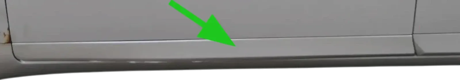 A4 B7 8E NUR Zierleiste Leiste Abdeckung Tür vorne links unten silber LY7W - Bild 1