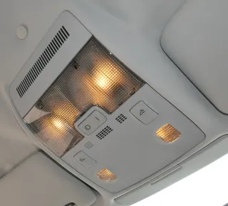 Audi A4 8E 8P Schalter Innenleuchte Leuchte Lampe Leseleuchte 8E0947135 silber - Bild 1