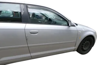 Audi A3 8P 2/3-Türer Tür vorne rechts Beifahrertür Türblatt grau silber LX7W - Bild 2