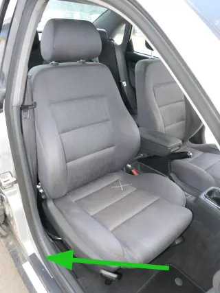 Audi A4 B5 Türdichtung Dichtung Tür vorne rechts innen Türgummi Facelift - Bild 1