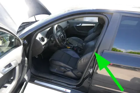 1x Audi A3 8P Türdichtung Dichtung Tür vorne links / rechts Fahrertür 4/5-Türer