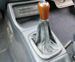 VW Golf 3 Schaltknauf Schaltsack Schaltung Leder blau Holz Schaltknüppel - Bild 1