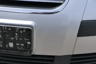VW Passat 3BG Stoßstange vorne Frontstoßstange Stoßfänger silber LA7W + Gitter - Bild 6