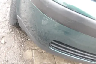VW Golf 4 1J Stoßstange vorne Stoßfänger vorn grün LC6M Frontstoßstange - Bild 6