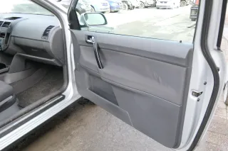 1x VW Polo 9N Türverkleidung Verkleidung Tür vorne rechts 2/3-Türer Beifahrertür - Bild 3