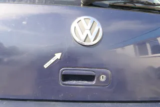 VW Golf 4 Limousine Heckklappe Kofferraumklappe Klappe hinten blau LA5G ohnAnb - Bild 9