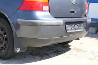 VW Golf 4 Limousine Stoßstange hinten Heckstoßstange Stoßfänger grau LC7V - Bild 5