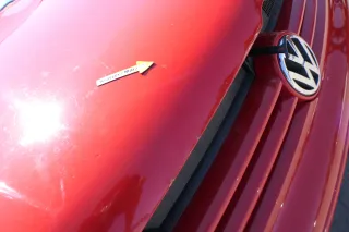VW Golf 4 Motorhaube Haube Klappe vorne rot LP3G - Bild 3
