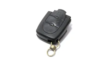 Audi A4 B4 A8 Schlüssel Funkschlüssel Funk Sendeeinheit 4D0837231A - Bild 1