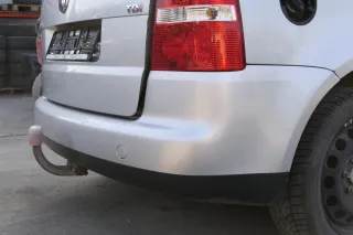 VW Touran 1T Stoßstange hinten Heckstoßstange Stoßfänger silber grau LA7W metall - Bild 3