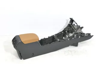 VW Golf 7 5G Mittelarmlehne Armlehne original mitte braun - Bild 1