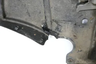 Audi A6 4B Unterfahrschutz Dämpfung Schutz unter Motor original TDI 4B0863823C - Bild 4