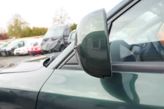 VW Passat 3BG 3B elektrischer Spiegel Außenspiegel links grün LC6N - Bild 3