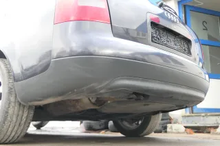 Audi A6 4B Kombi Avant Stoßstange hinten Heckstoßstange lila blau LZ4V - Bild 4