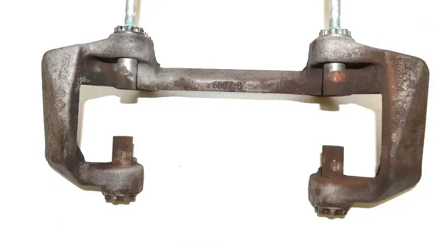 1x Audi A4 8K Bremssattelhalter Bremsträg vorne links rechts 8K0615125 320x30mm - Bild 1