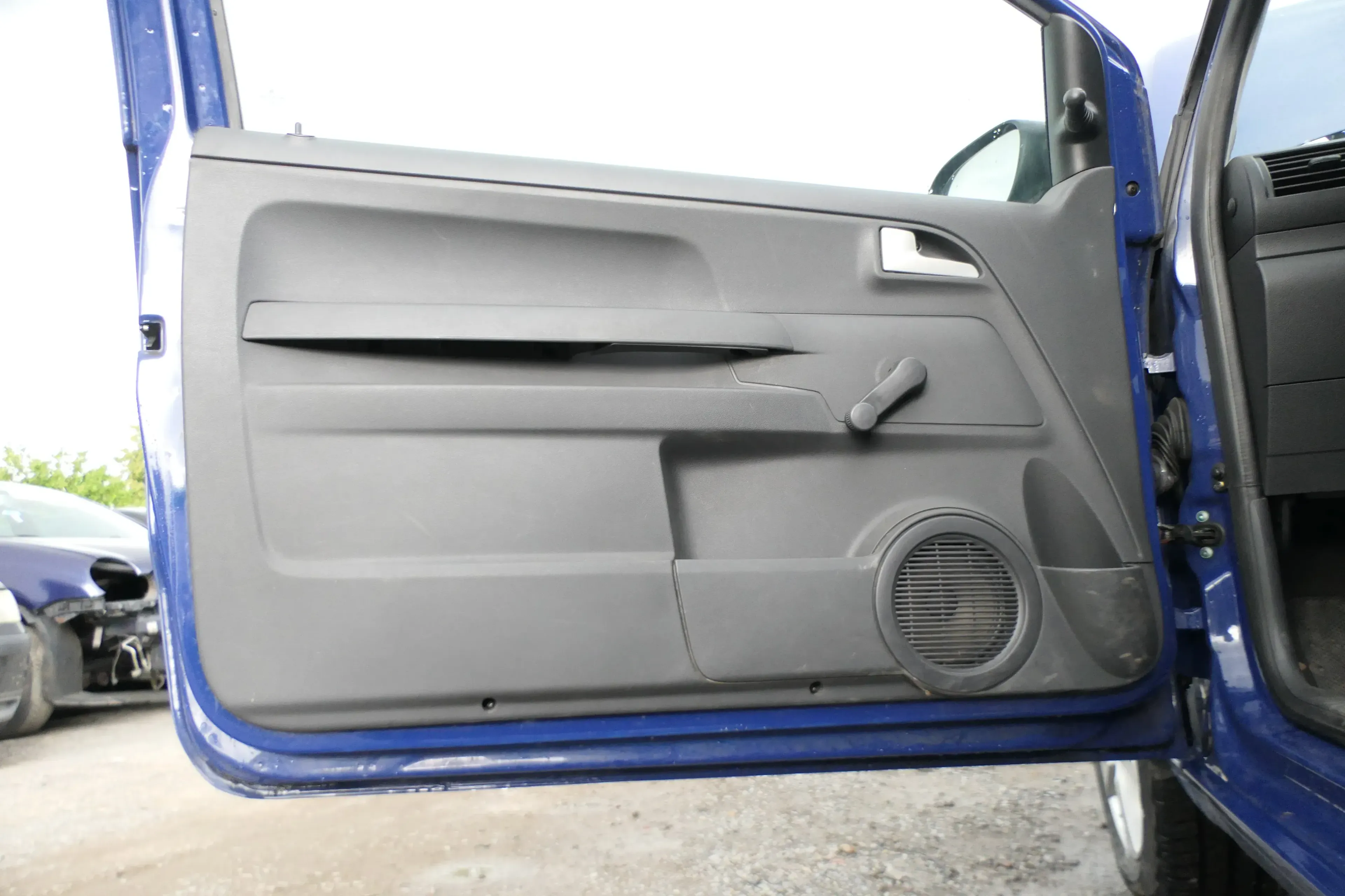 1x VW Fox 5Z Türverkleidung Verkleidung Tür vorne links schwarz 5Z3867013 71N - Bild 1