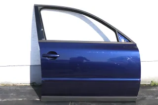 VW Passat 3B 3BG Kombi Limo Tür vorne rechts Beifahrertür blau LB5N ohneAnbautei - Bild 1