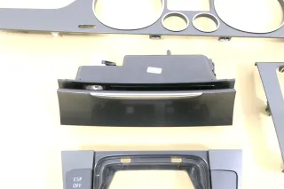VW Passat 3C Mittelkonsole Verkleidung um Radio Klappe Abdeckung Dekor dunkel gr - Bild 5
