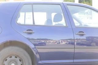 VW Golf 4 Limousine Tür hinten rechts blau LB5N indigoblau (KEINkombi) - Bild 1