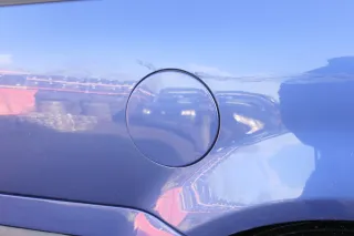 VW Passat 3B5 Kombi Tankdeckel Klappe Tankklappe Deckel Tank blau LR5V fjordblau - Bild 1