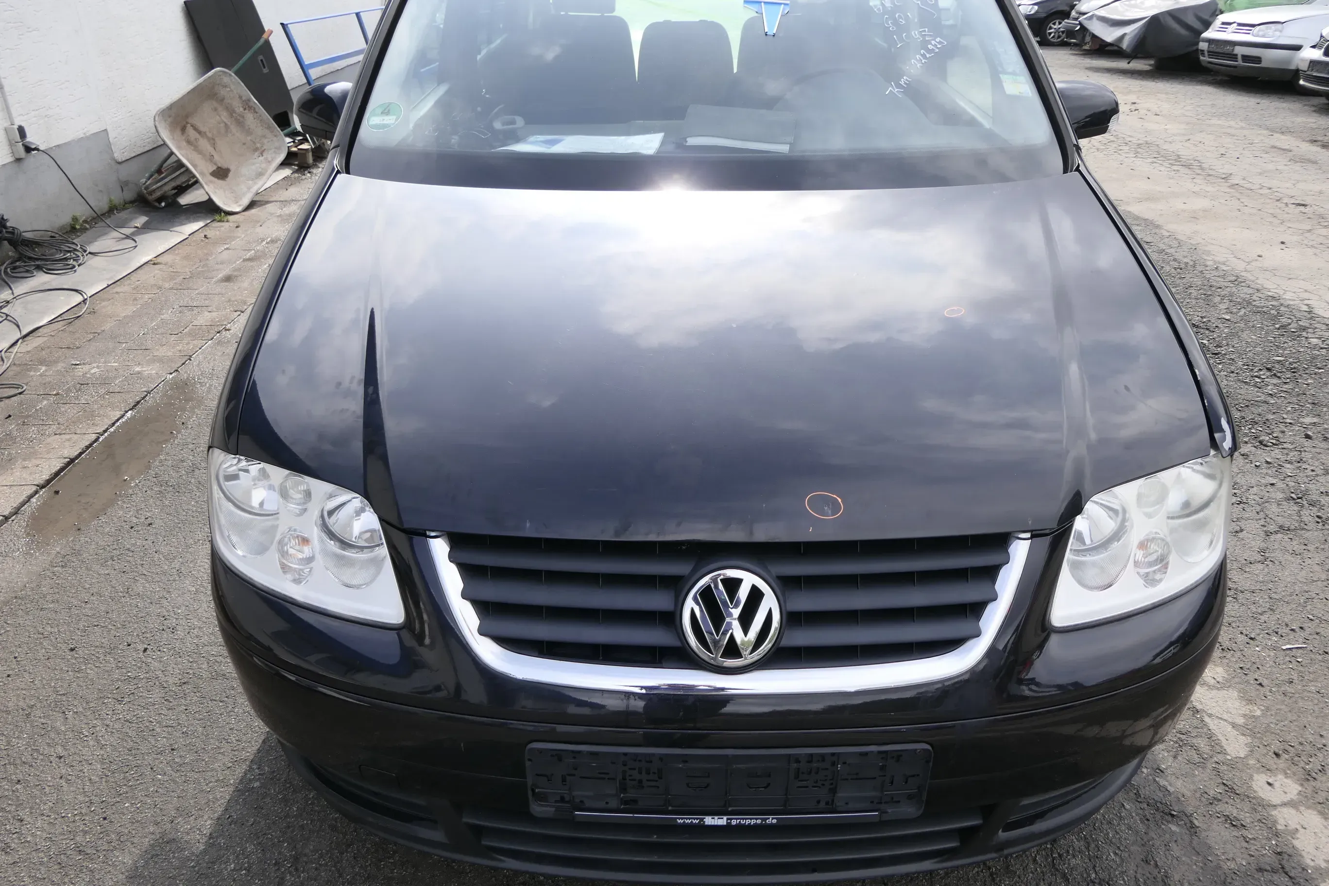 VW Touran 1T Caddy 2K Motorhaube Klappe Frontklappe schwarz LC9Z - Bild 1