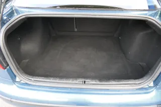 Seat Toledo 1M Verkleidung Teppich Kofferraum schwarz dunkel - Bild 2