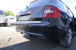 Audi A6 4B Kombi Avant Stoßstange hinten Heckstoßstange schwarz LZ9W - PDC - Bild 3