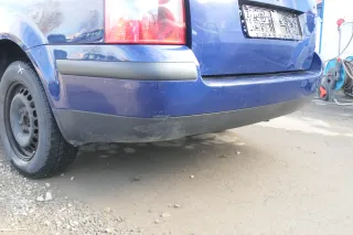VW Passat 3BG Kombi Variant Stoßstange hinten Heckstoßstange blau LA5E - Bild 3