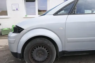 Audi A2 8Z Kotflügel vorne links blau LY7R - Bild 1