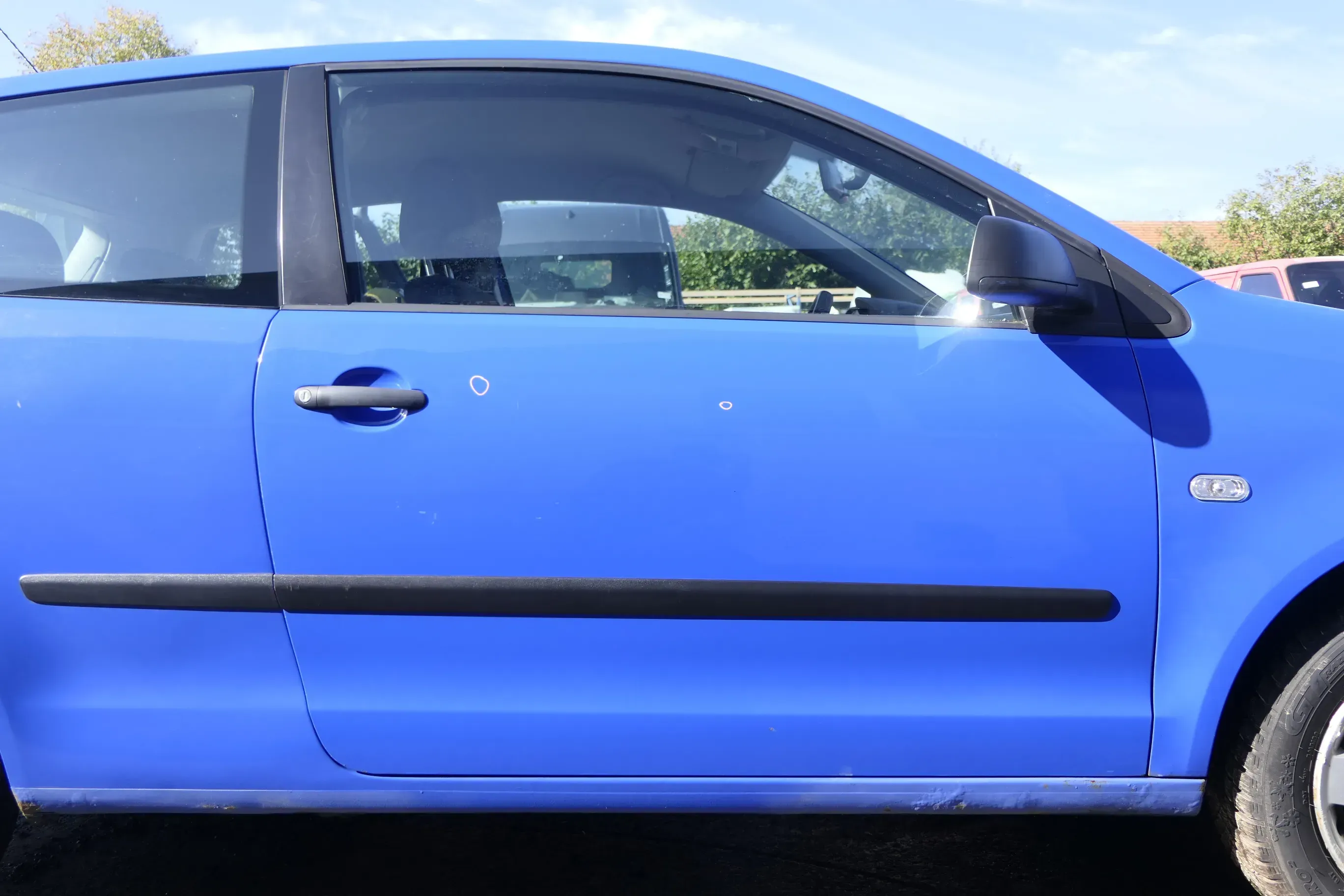 VW Polo 9N 9N3 Tür vorne rechts Beifahrertür 2/3-Türer blau LA5F ohneAnbautei - Bild 1