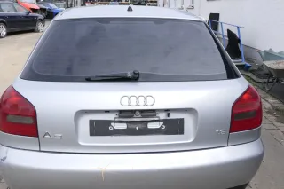 Audi A3 8L bis cBj. ca1999 Heckklappe Kofferraumklappe Klappe hinten LY7M silber - Bild 1