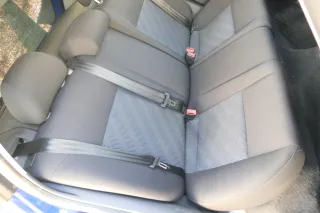 Seat Ibiza 6L Rückbank Rücksitzbank Sitz mit Kopfstütze Sitzbank 3-Punkt Sitze - Bild 9